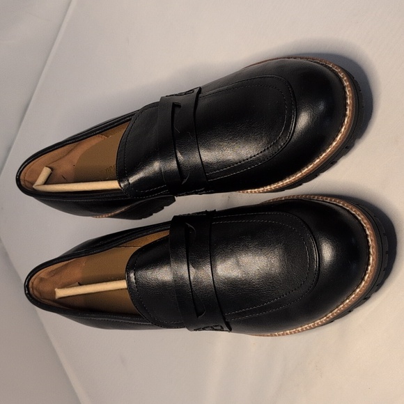 Dream Pairs Black Faux Leather Platform Loafers with Chunky Heels NEW - Picture 2 of 12